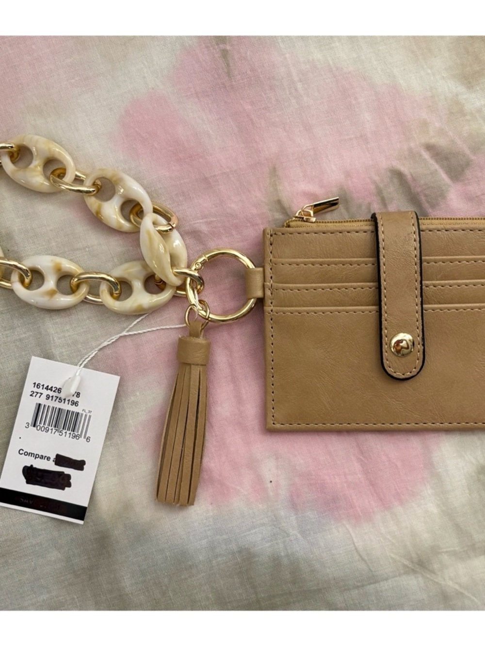 Tan Cardholder Zipper Wristlet Wallet w/ Tortoise Shell Puffer Link Chain